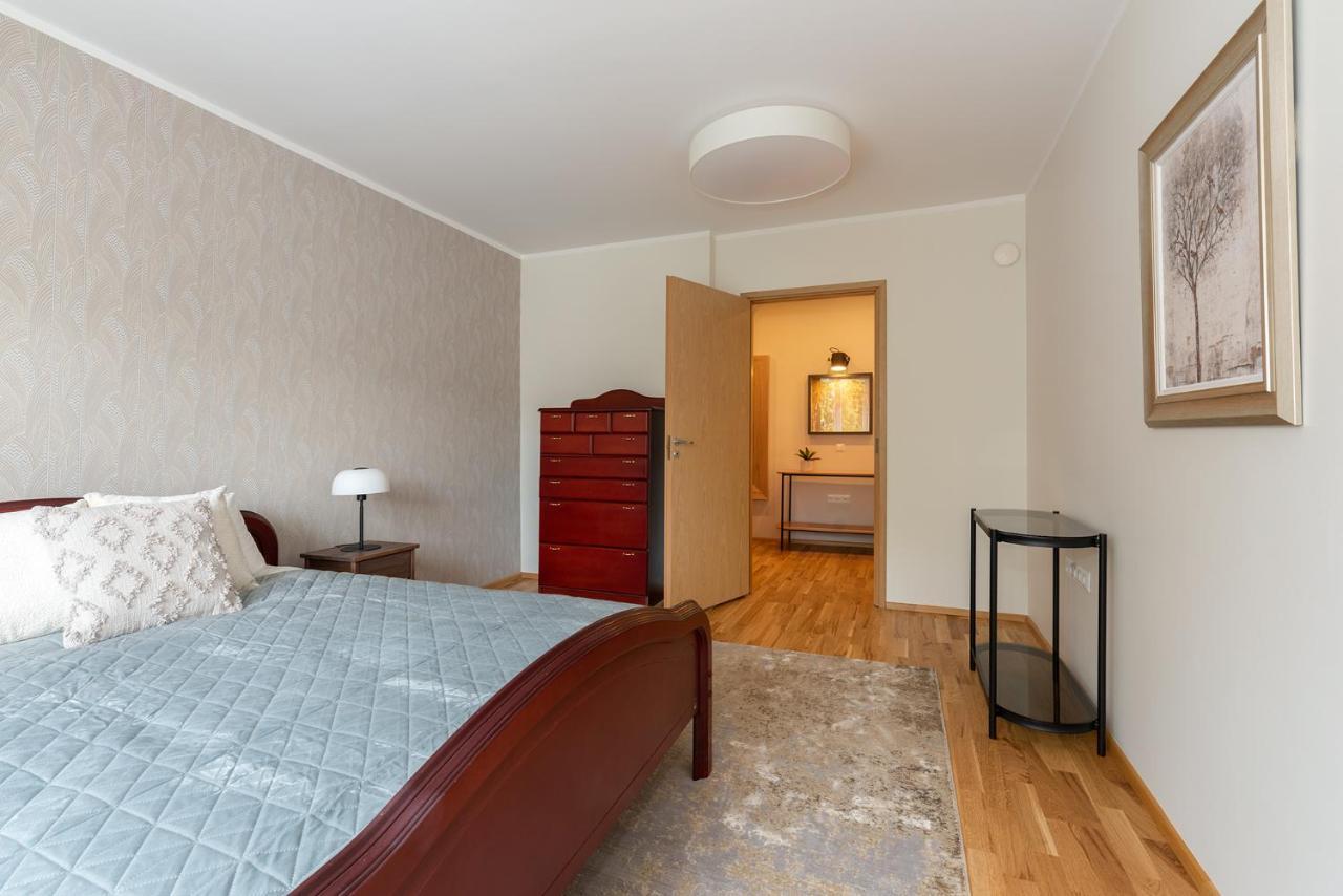 Old Town Luxury Penthouse Apartment With Emajogi View Tartu Exteriér fotografie